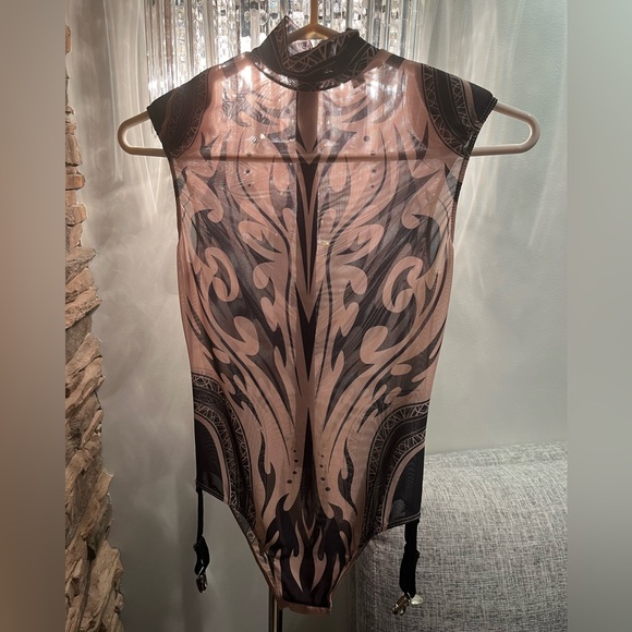 Club Exx Dollskill sheer beige tan nude and black bodysuit - Picture 2 of 3